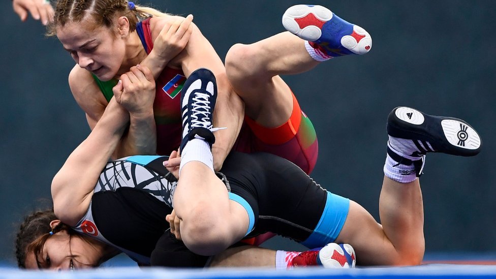 who is ubyhojytera opponent